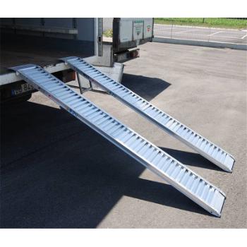 55 Inch Loading Ramps Straight 3m Aluminium Loading Ramps - 55.30.A, 1 pair (1,150kg)