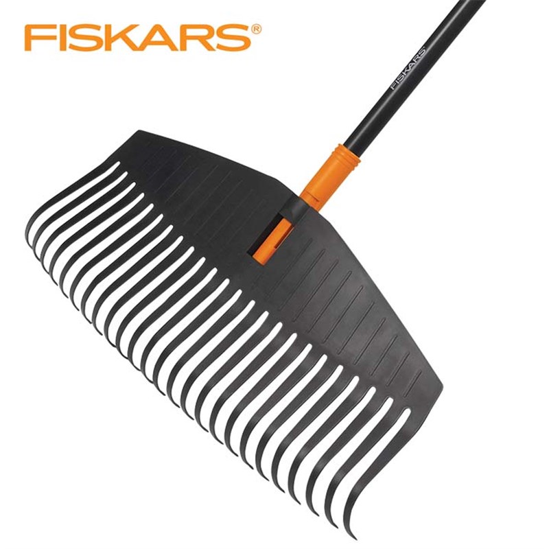 Fiskars Solid™ Large Leaf Rake (FSK1003465)