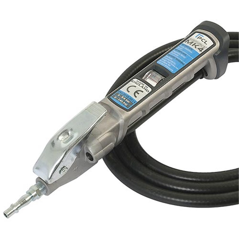 Heavy Duty Tyre Inflator c/w gauge and hose (2.7m)