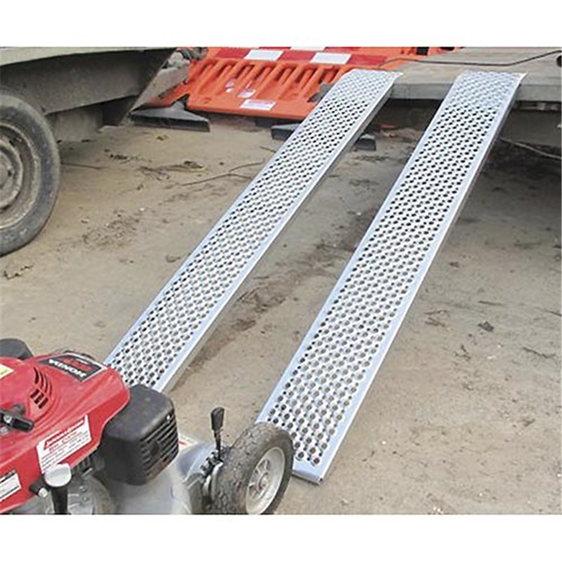 Straight 2m Lightweight Aluminium Loading Ramps - A60.20.26S, 1 pair (1,000kg)