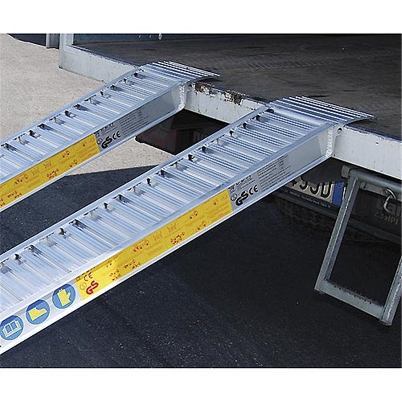 Straight 3m H/duty Aluminium Loading Ramps - C115.30.360, 1 pair (3,000kg)