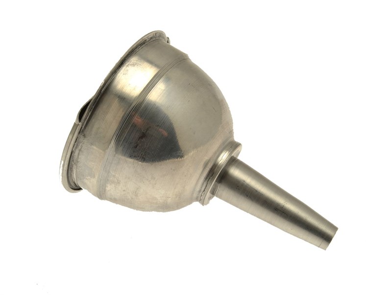 MEDIUM METAL FUNNEL WITH FILTER